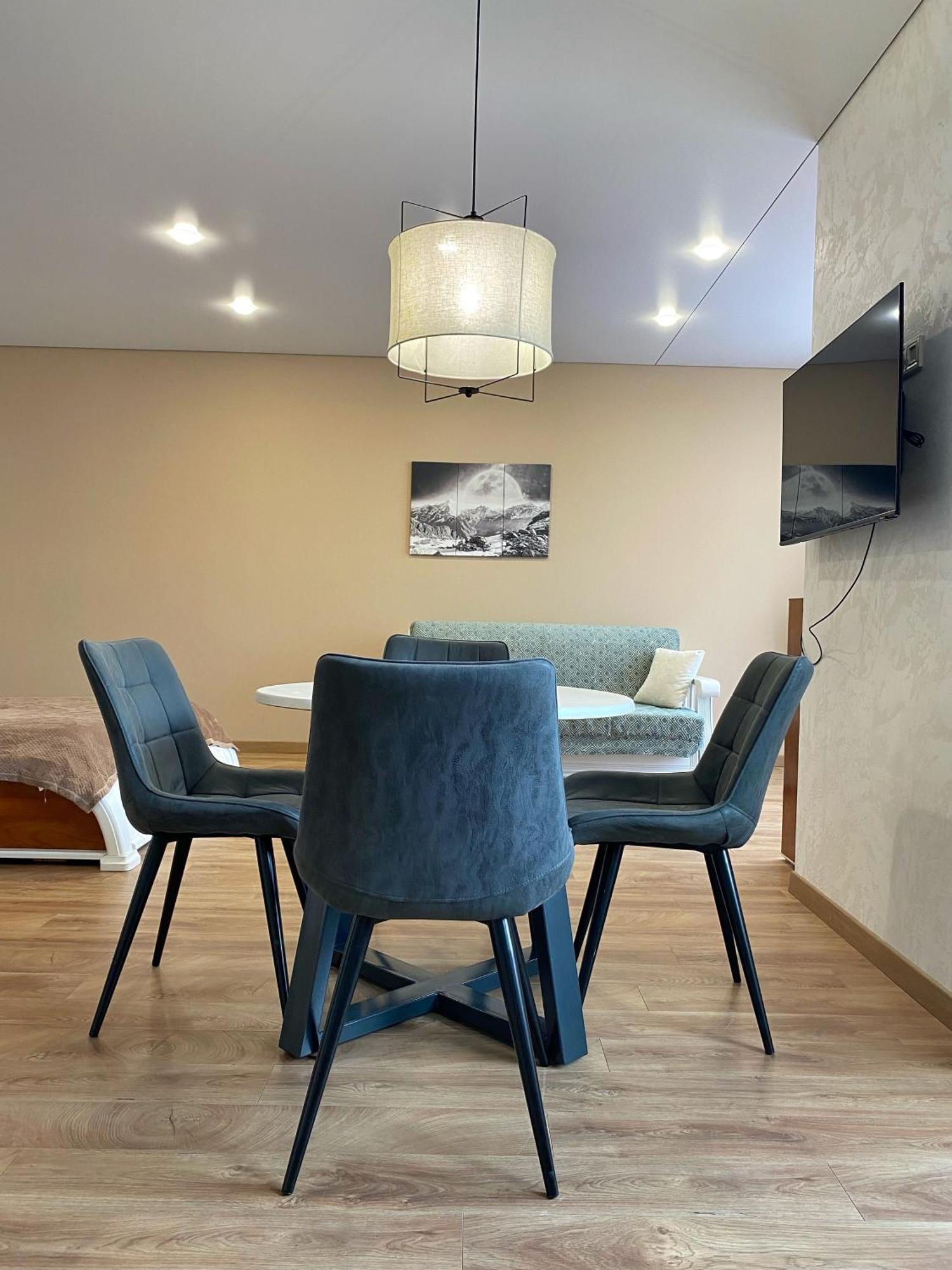 Apatrment In Khmelnytsky Street Natasha Apartment Lviv Exterior photo